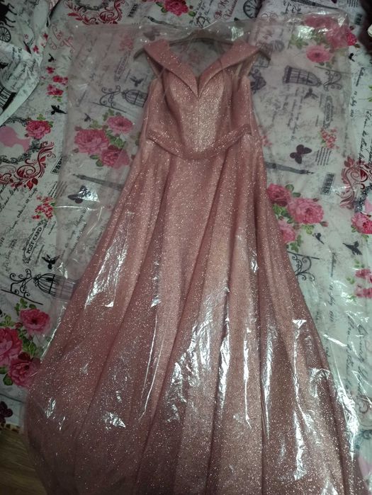 Официална(бална) рокля