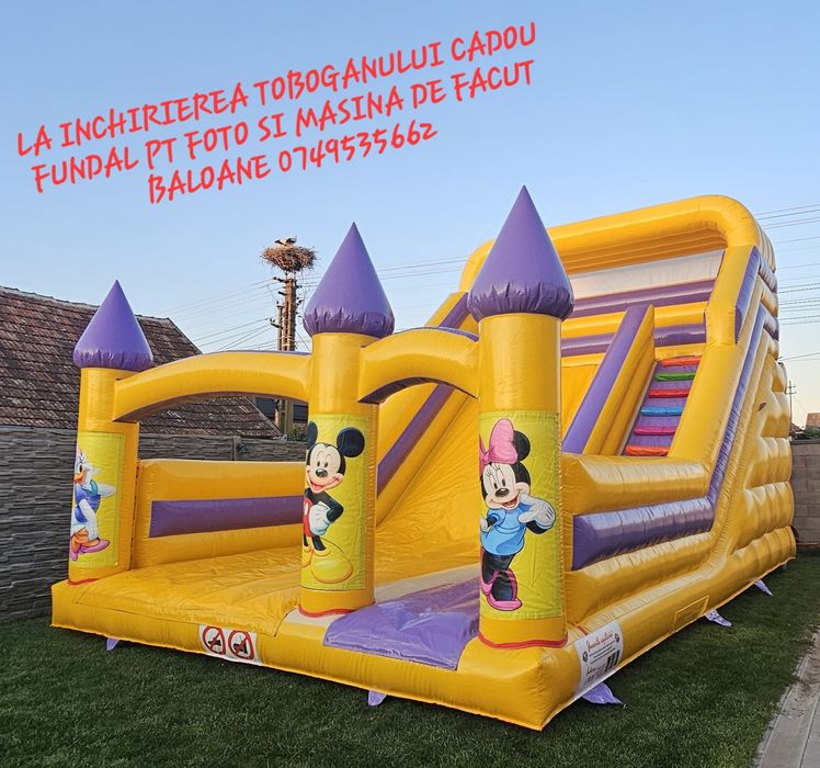 Închiriez: Topogan Gonflabil/jocuri /fundal foto /aparat  vata pe  bat