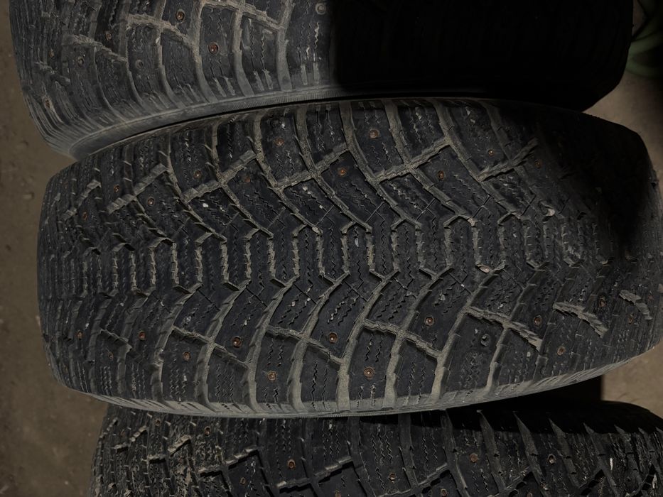 215/65/16 шины б/у