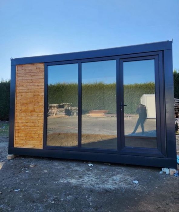 Vând containere modulare