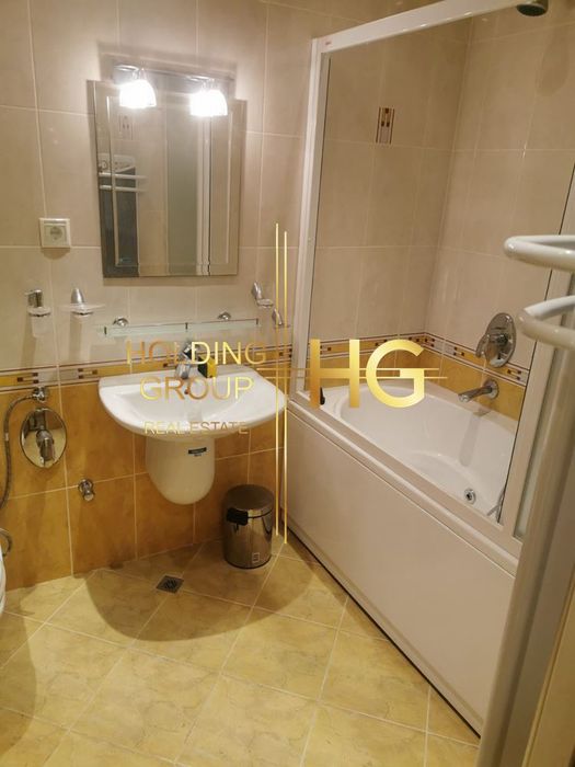 Продава се Тристаен апартамент в Варна, Галата - 158 кв.м за 1406 €/кв.м - Снимка #6