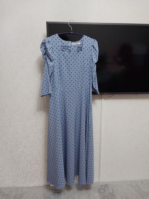 Продам платье все по  5000