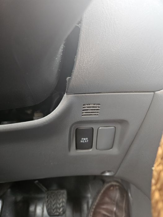 Тойота превия 2.0 D4D