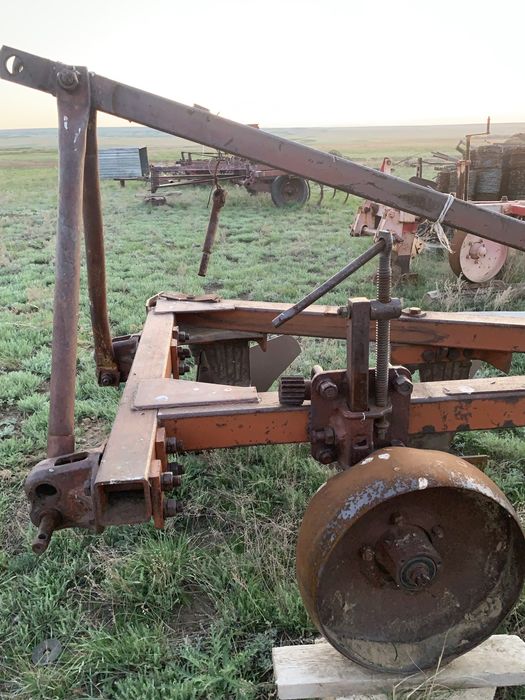 Плуг ПЛН-4-35.