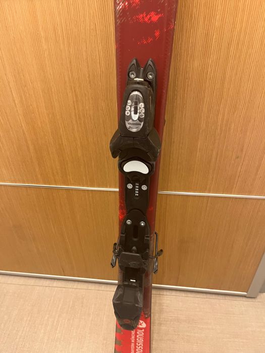 Детски ски и ски обувки Rossignol