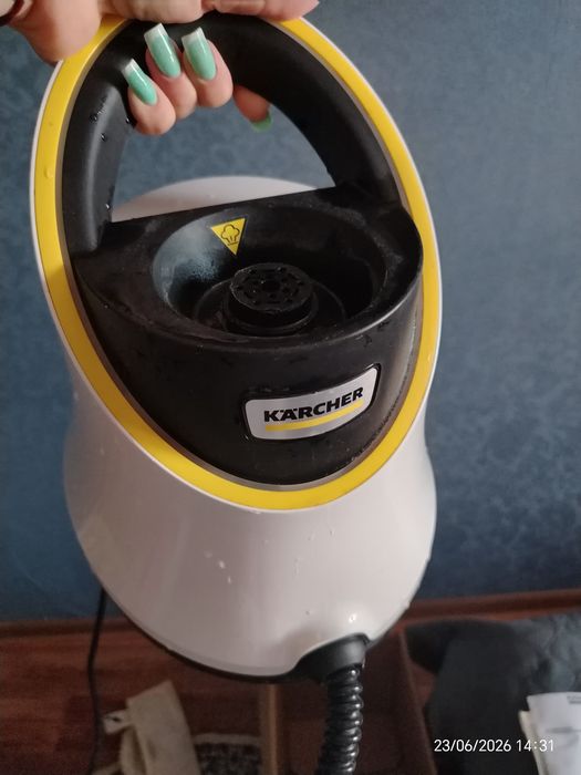 Пароочиститель Karcher