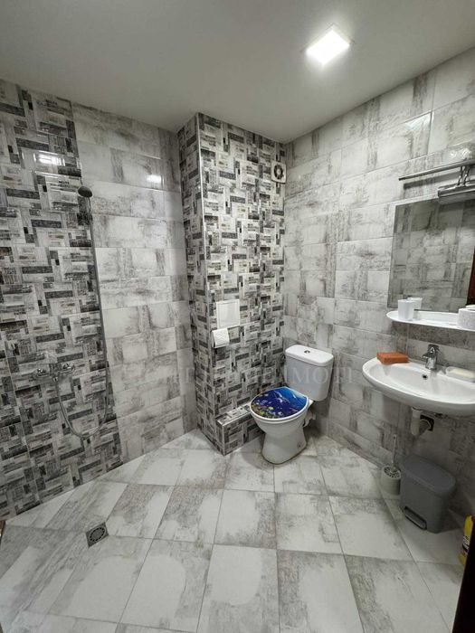 Продава се Двустаен апартамент в Пловдив, Център - 87 кв.м за 1667 €/кв.м - Снимка #8