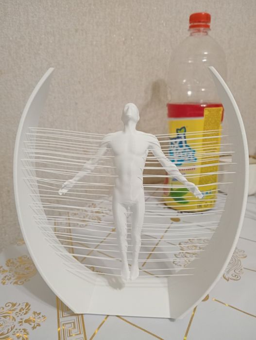 Фигурка «Transcend» — белый арт-объект для интерьера, высота 20 см