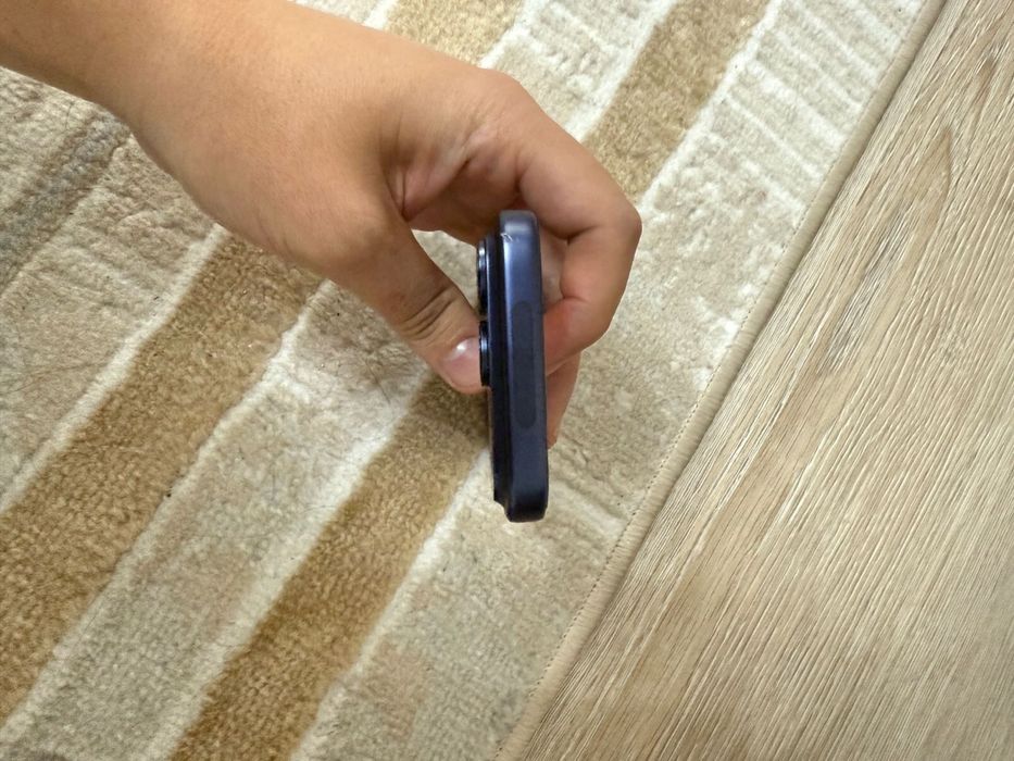 Продам Apple 17 pro 256gb