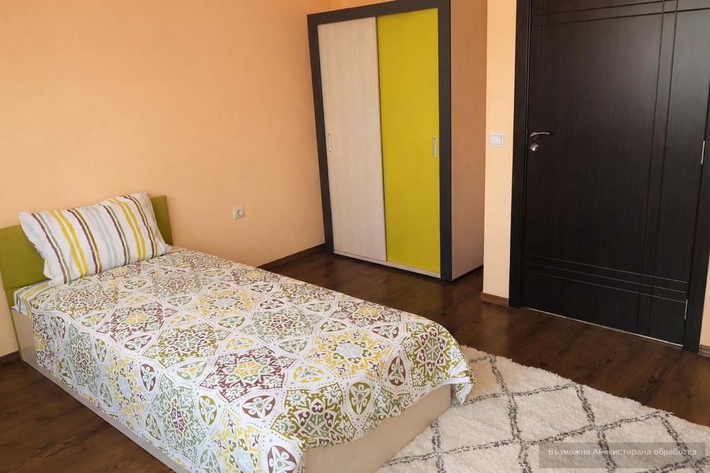 Дава се под наем Тристаен апартамент в Пловдив, Кършияка - 90 кв.м за 598.23 € - Снимка #4