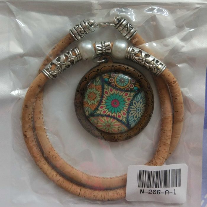 Бижута от естествен корк