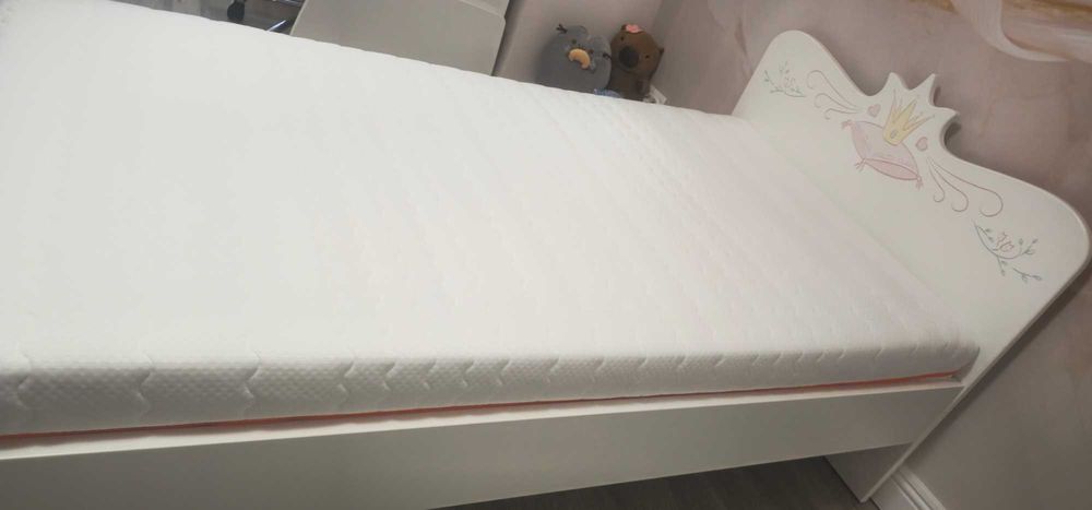 Set mobilier MOBEXPERT pat printesa 90×170 cm si birou 100cm