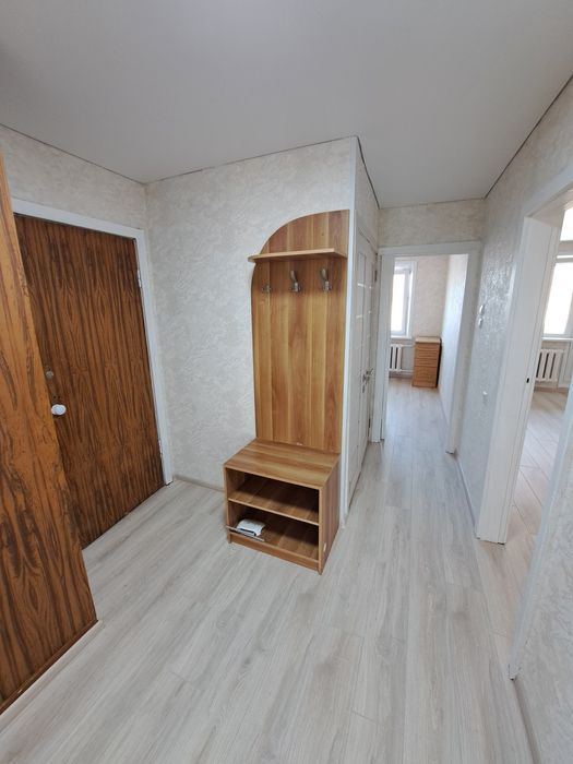 Продается трехкомнатная квартира