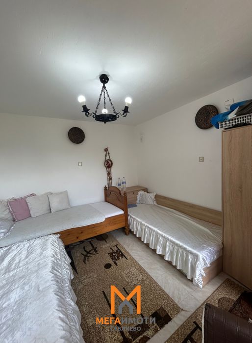 Продажба Къща гр. Севлиево - с. Кръвеник 58m² и двор 705m²