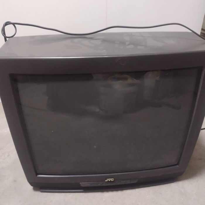 Продам телевизор