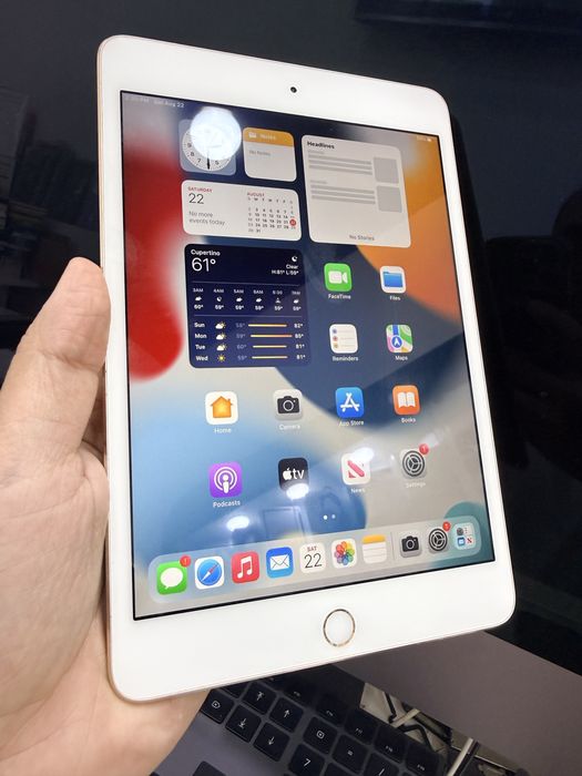 iPad mini 4 16gb gold