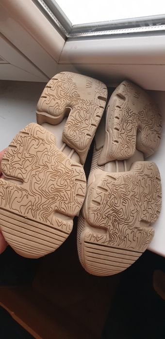 Adidasi/Pantofi cazual Zara Baieti marimea 37