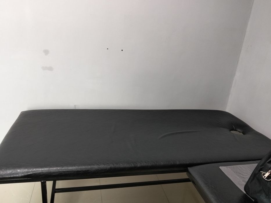 Продам массажный стол кушетка