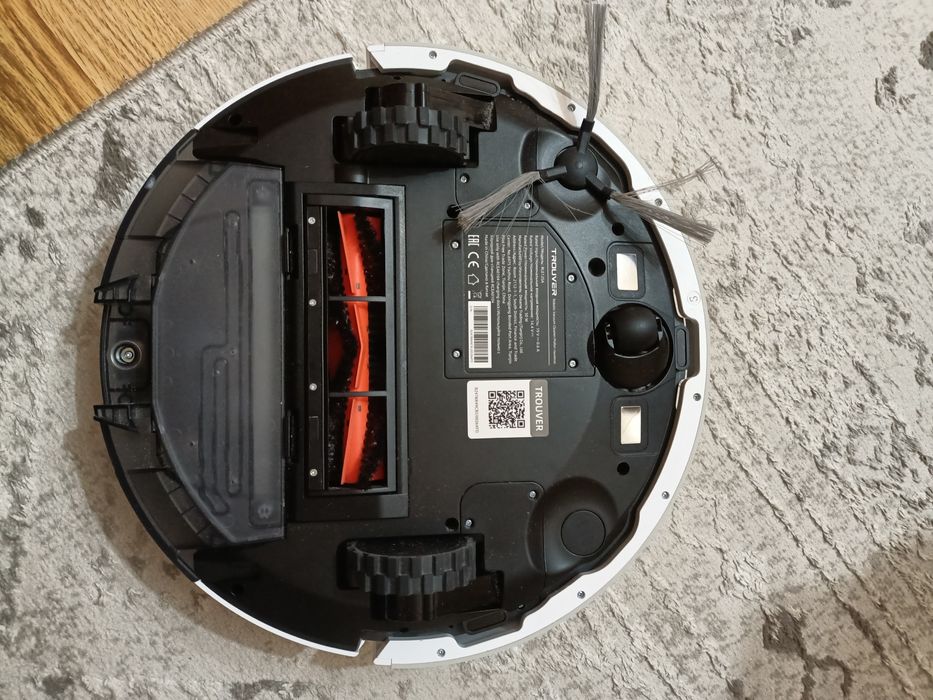 Продам Робот-пылесос