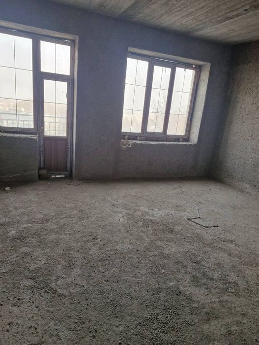 Срочно продаётся 3х -комнатная квартира