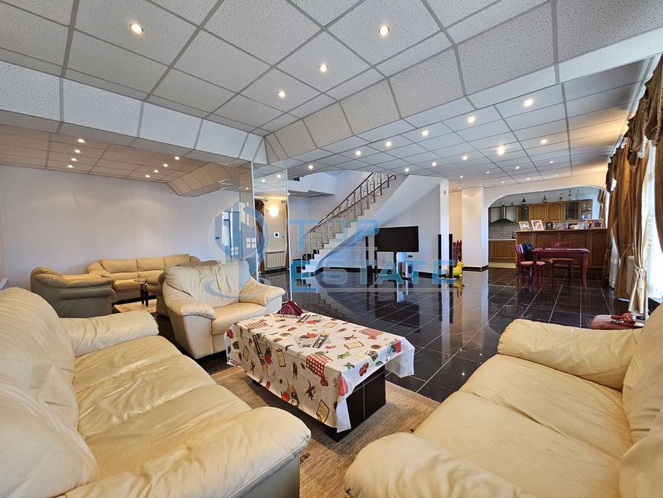 Продава се Къща в Лясковец - 496 кв.м за 505 €/кв.м - Снимка #4