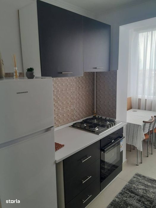 Garsoniera- Zona Sud Bazinul Olimpic  -etaj 3/4- 34 mp 40000 euro
