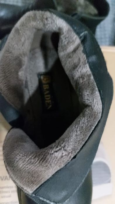 Продам осенние сапоги