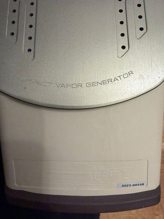 Утюг Bork в отличном сост