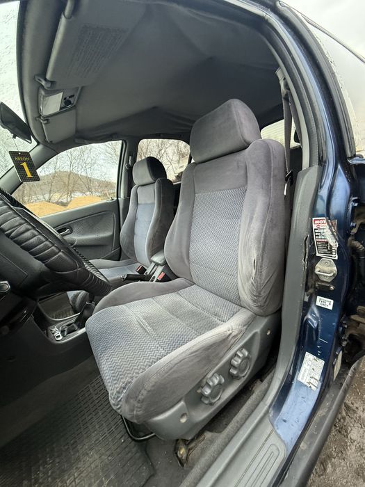 Хонда  сивик  1.5 бензин  114 кс  1998г на части