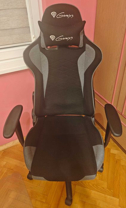 Геймърски стол Genesis Nitro 440 - Счупено