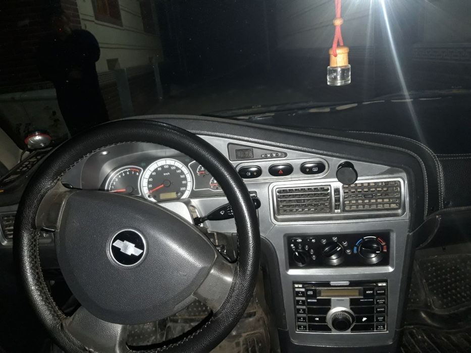 Nexia 2 super kandisaner 1.6 zor xolati