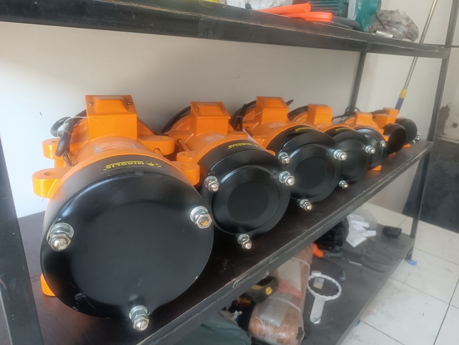 Плошадочный вибратор vibramatori