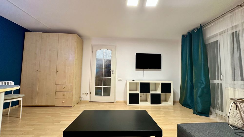 Închiriem Garsonieră Piață Muncii- Voronet