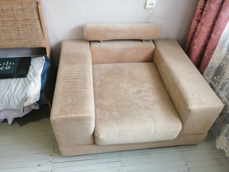 Диван продам в хорошем состоянии