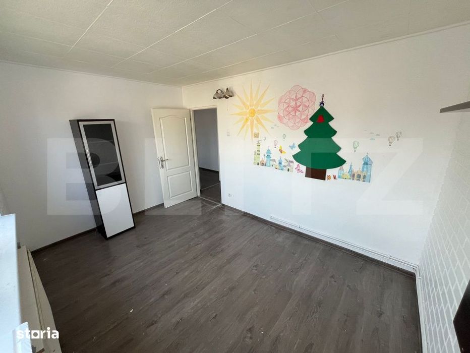 Apartament de vanzare, cu 2 camere, 54 mp, zona Micro 11