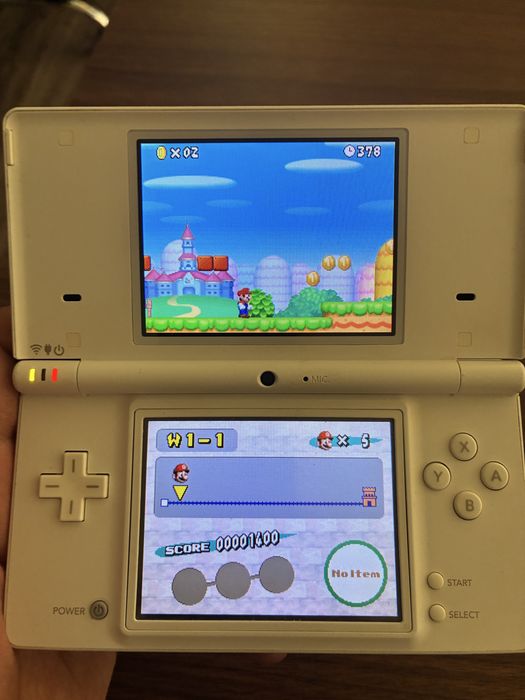 Nintendo DSi White с Карта
