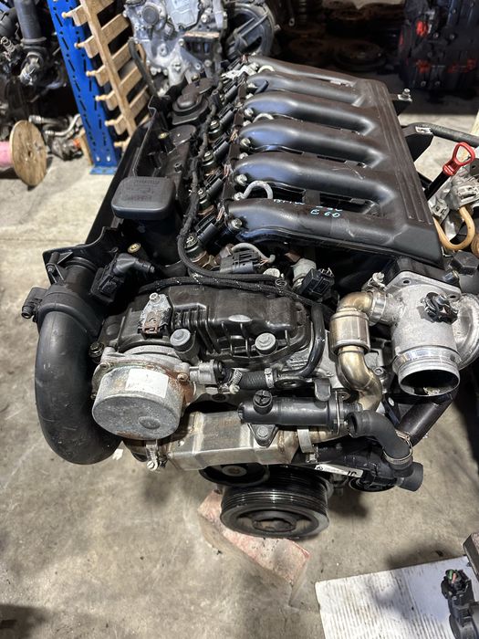 Motor bmw 525 D seria 5 E60 E61 2.5 D 177 CP M57D25 / M57D25T
