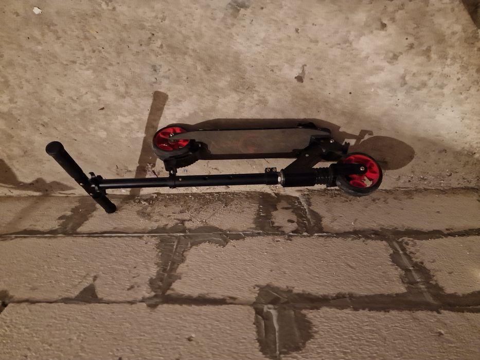 Тротинетка и триколка