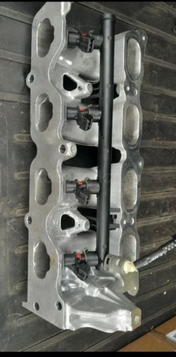 Впускной коллектор на дастер,