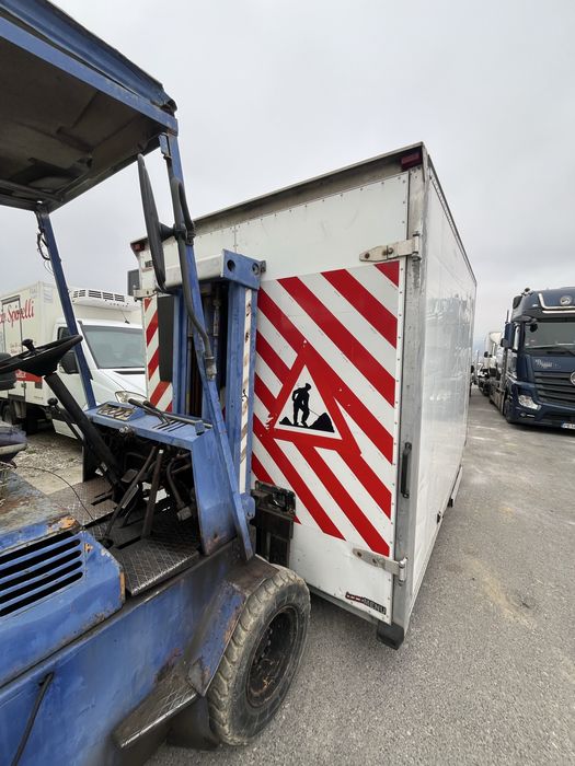 Фургон свален от iveco двойна кабина