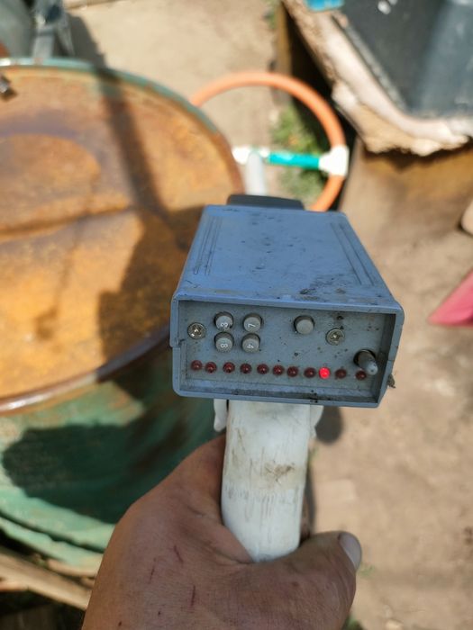 Продам металлоискатель