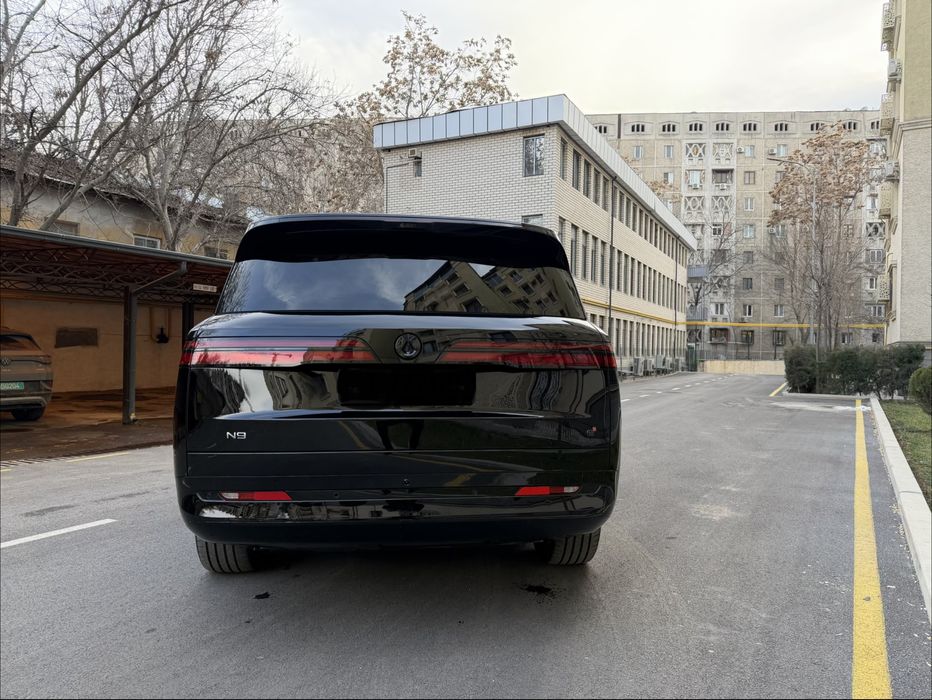 Denza n9 Black Edition новая