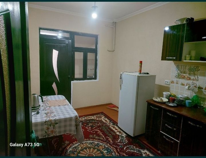 Сдается в аренду 2 комнатная на Карасу 4. 400 у.е.