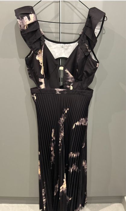 Дълга официална рокля Тему