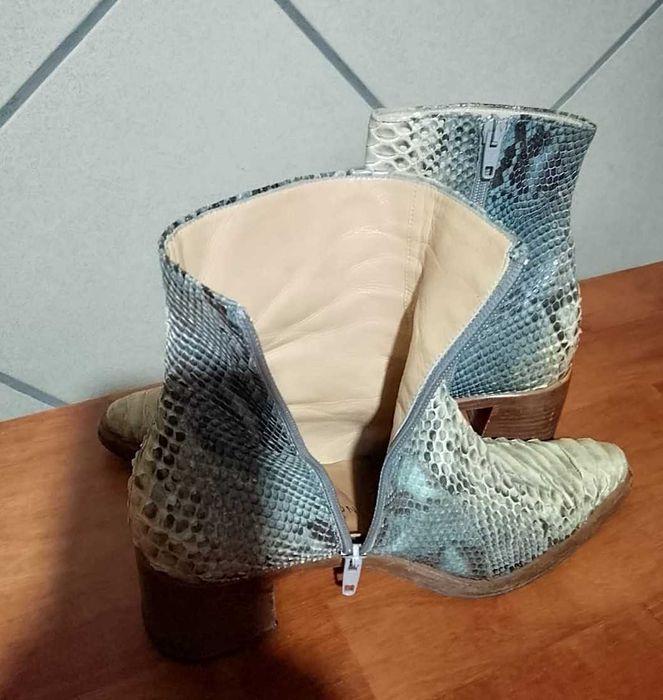 Cizme damă Hudson piele șarpe  mărimea 36 – stare buna