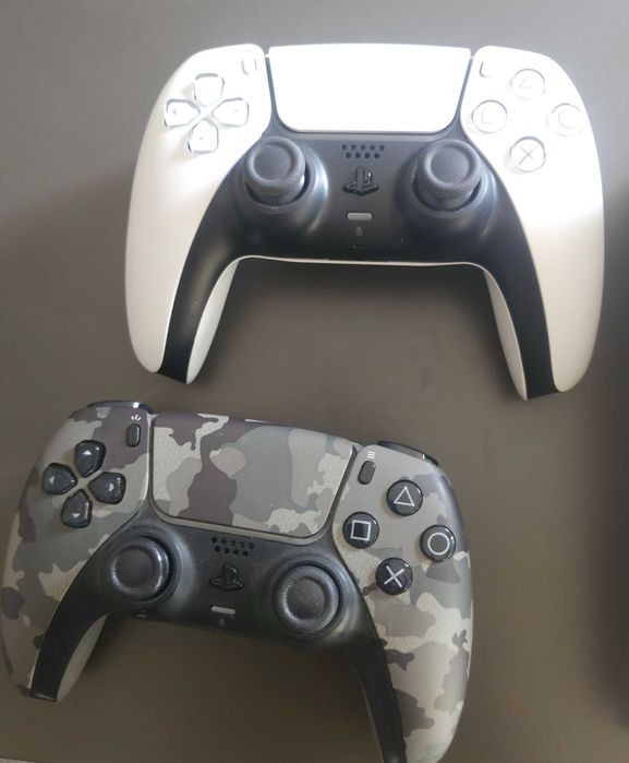 PlayStation 5 Slim (CFI-2116) + 2 джойстика + Слушалки (Перфектен)