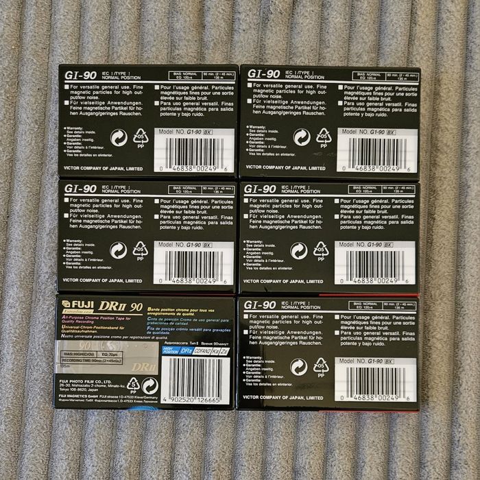 6 Casete Audio JVC Fuji