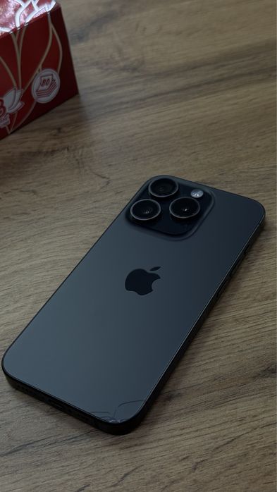 Продам Айфон 15 Про