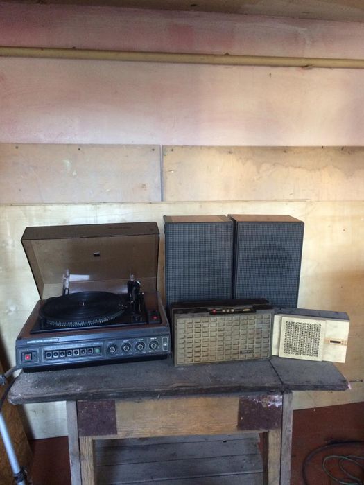 Проигрыватель пластины Вега 108 колоки по 5 тысыщ