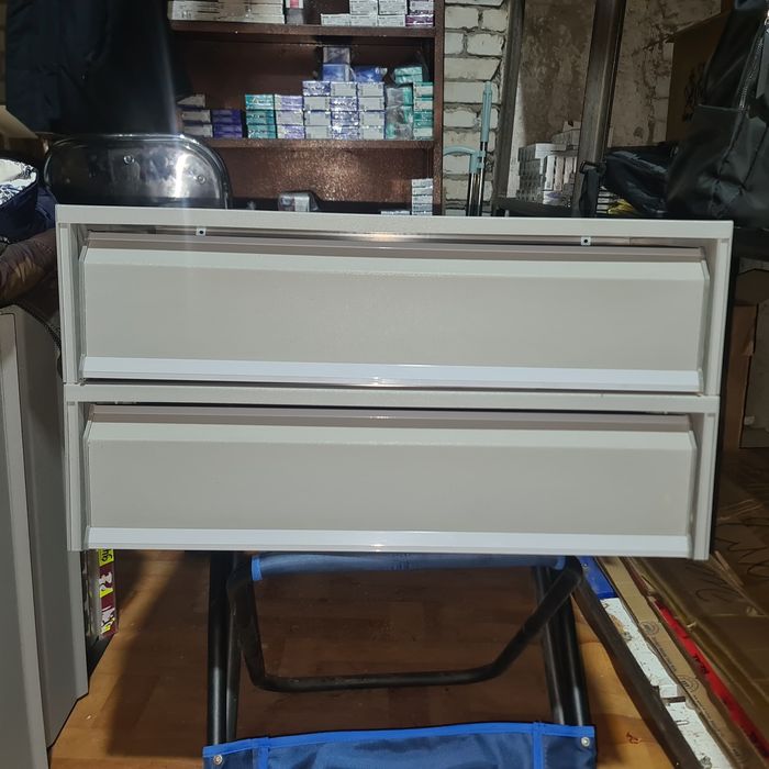 Полка, ящик для сигарет